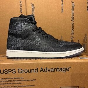 Men's Nike Air Jordan Ones sneakers MTM edition 11 Michael Jordan